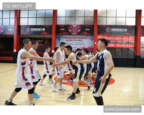 西安篮球队展现灵活性与团队协作的精彩表现分析 西安篮球队展现灵活性与团队协作的精彩表现分析